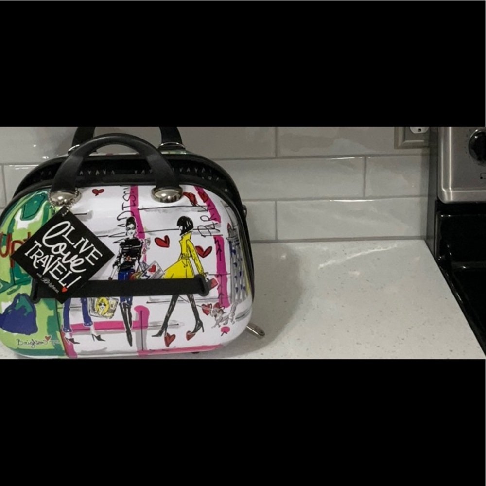 Brighton Cosmetic Hardcase Manhattan NWT